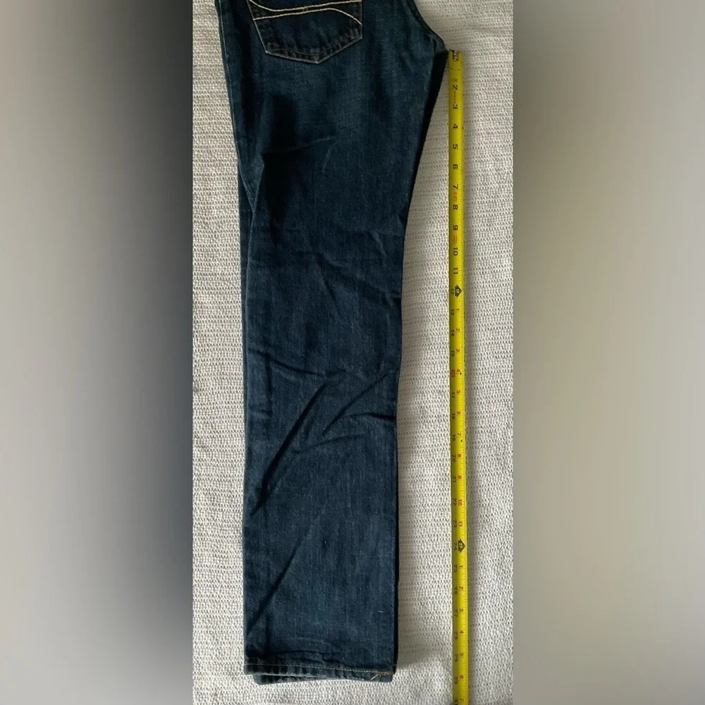 Hollister embrace stylish